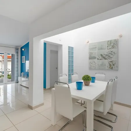 Apartament Paradise *